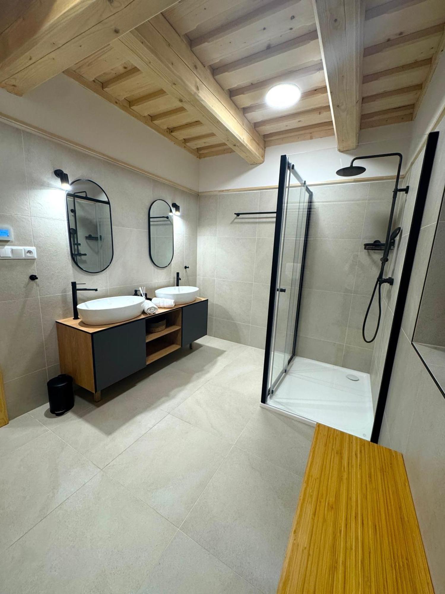 Apartment Dve -
